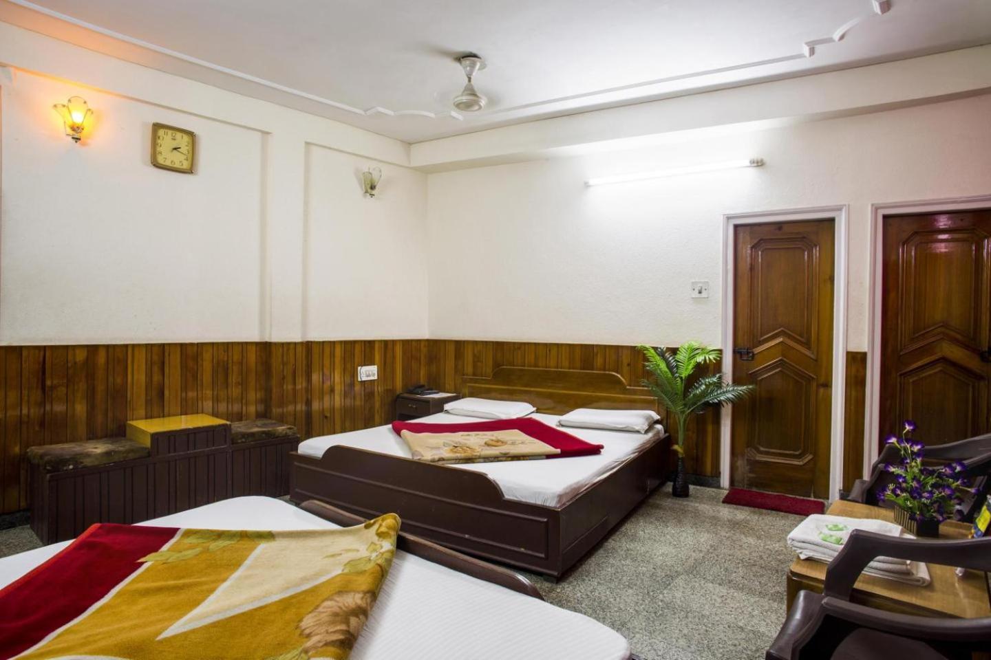 Hotel Raghunath Jammu Exterior photo